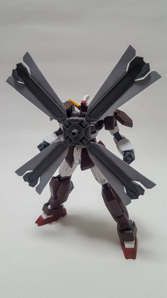 必殺技は、前回大会機体ネーデルガンダムから受け継いでいる『ネーデルタイフーン』。
背中のウインドスラスターを胸部に接続することで繰り出す事ができる。
強烈な風を引き起こし、敵の動きを封じる。