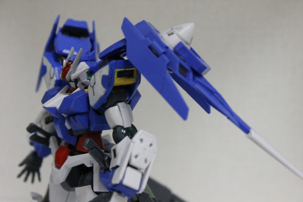 GNシールド
トランザムを安定させる機能やGNキャノンが内蔵されてます(設定)。