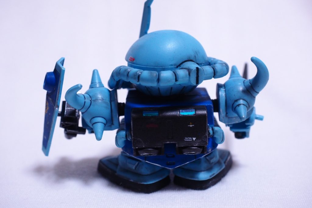 バックショット
ブースト部分は、百均のオーロラ折り紙を張り付け