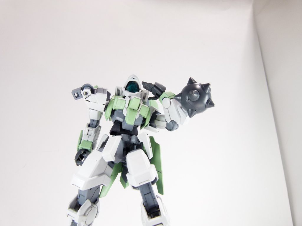 ちなみに先端は３mm軸接続。ハンマー部分は３mm穴で･･･腕に刺さっちゃった。