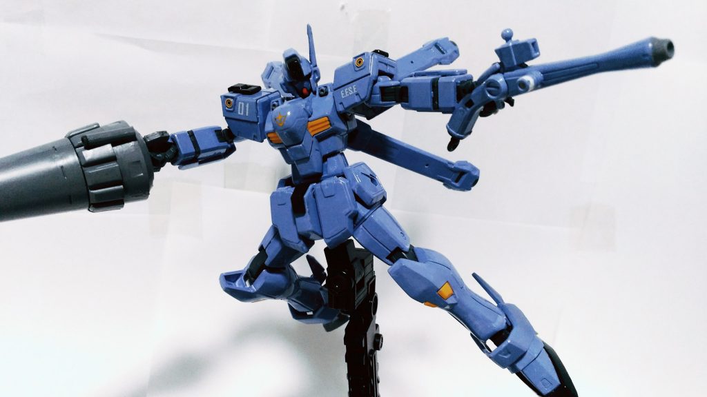 バスターガン。
マウントすると塗装剥げが…。