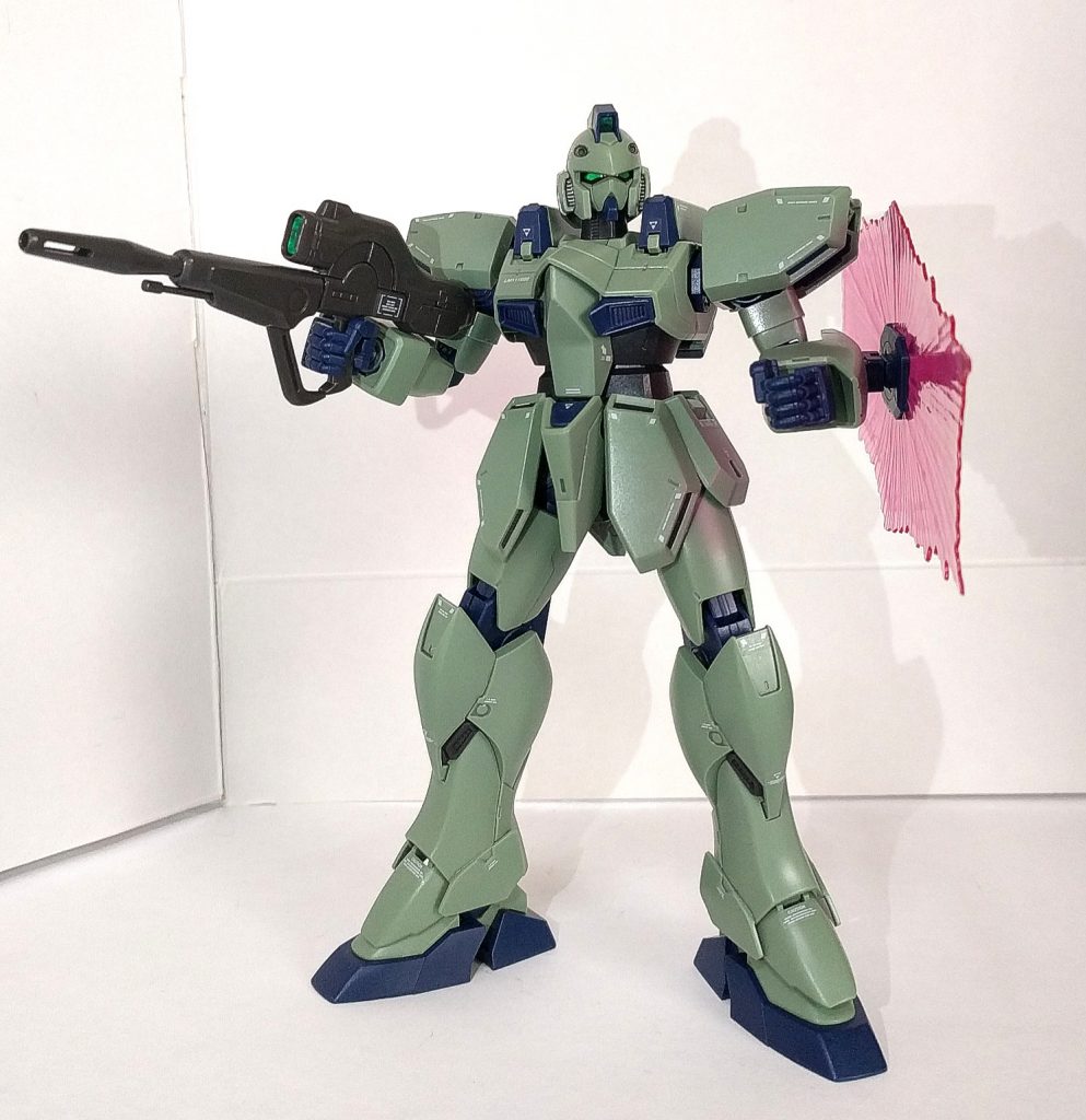 以上、ガンイージでした
シンプルながら量産型ならではのカッコ良さのある機体だと思いました
各部のハードポイントも設定通りに使う事も出来るようなので、改造してオリジナルのガンイージを作るのもアリだと思います