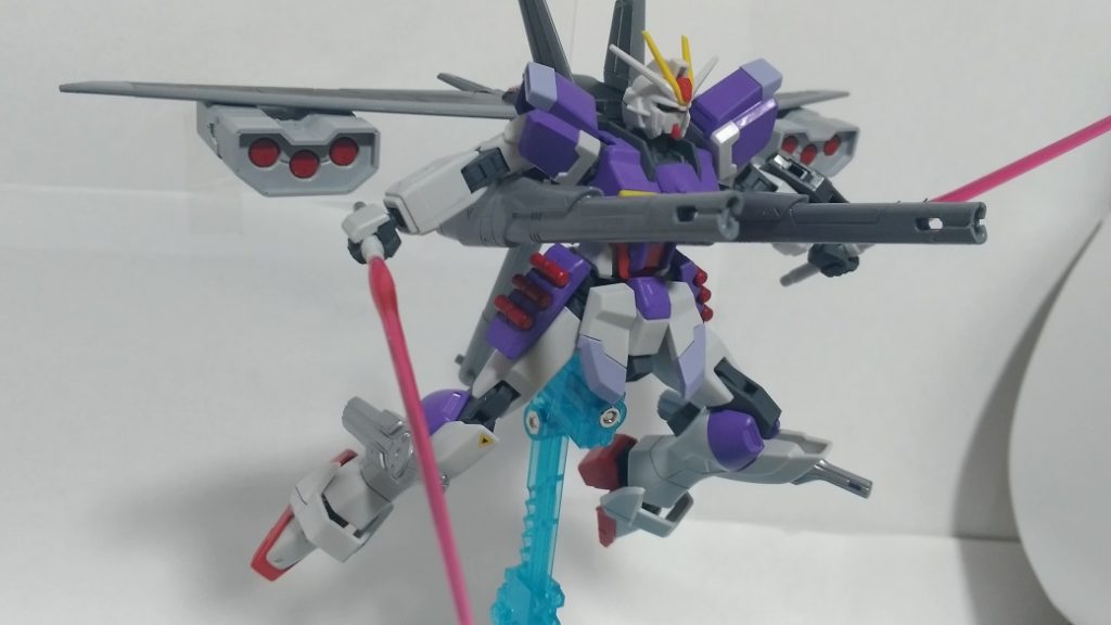 やはり安定のヴェスバーポーズ。