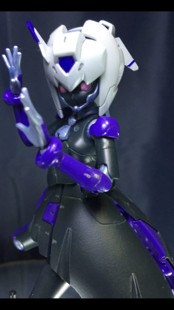 メカサラちゃんのアップです⭐︎
鏡の世界なのでアンテナを左右逆にしてます。