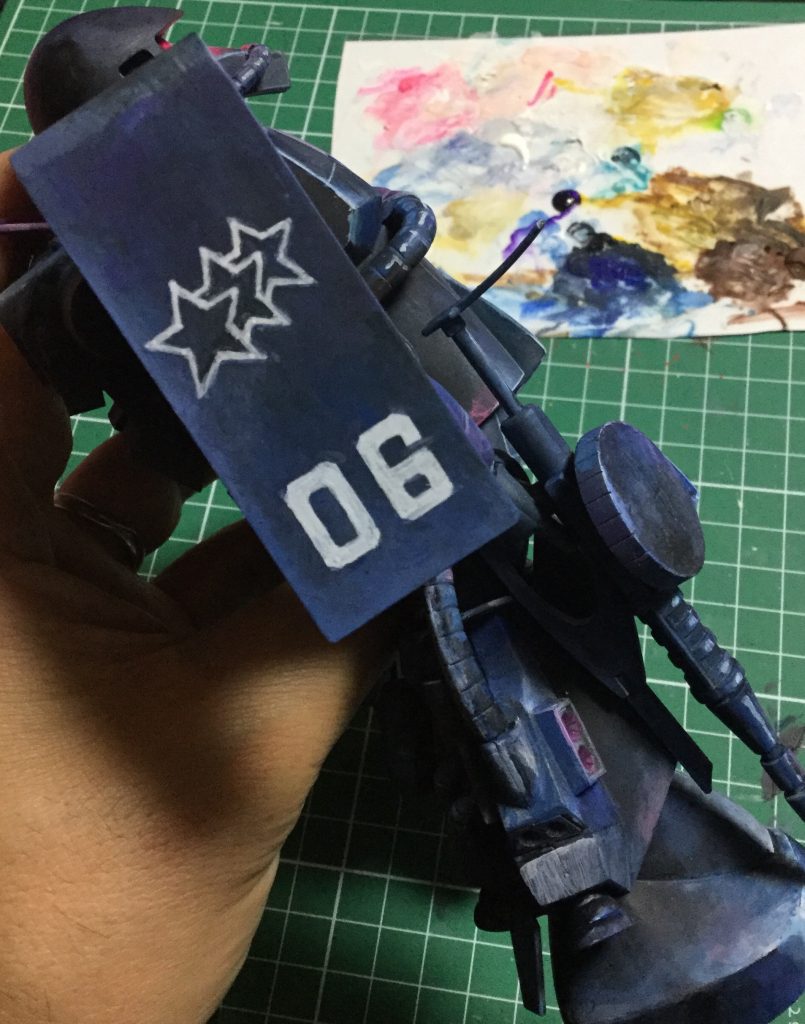 マーキングも全て手描きです。