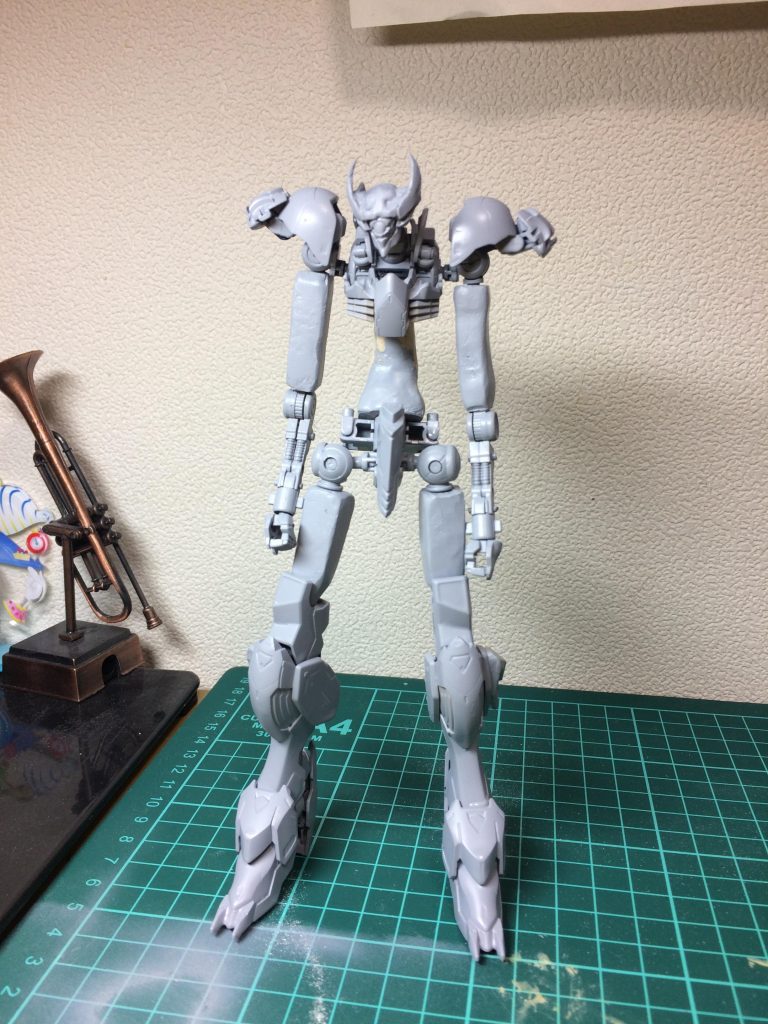 塗装する前はこんな感じ