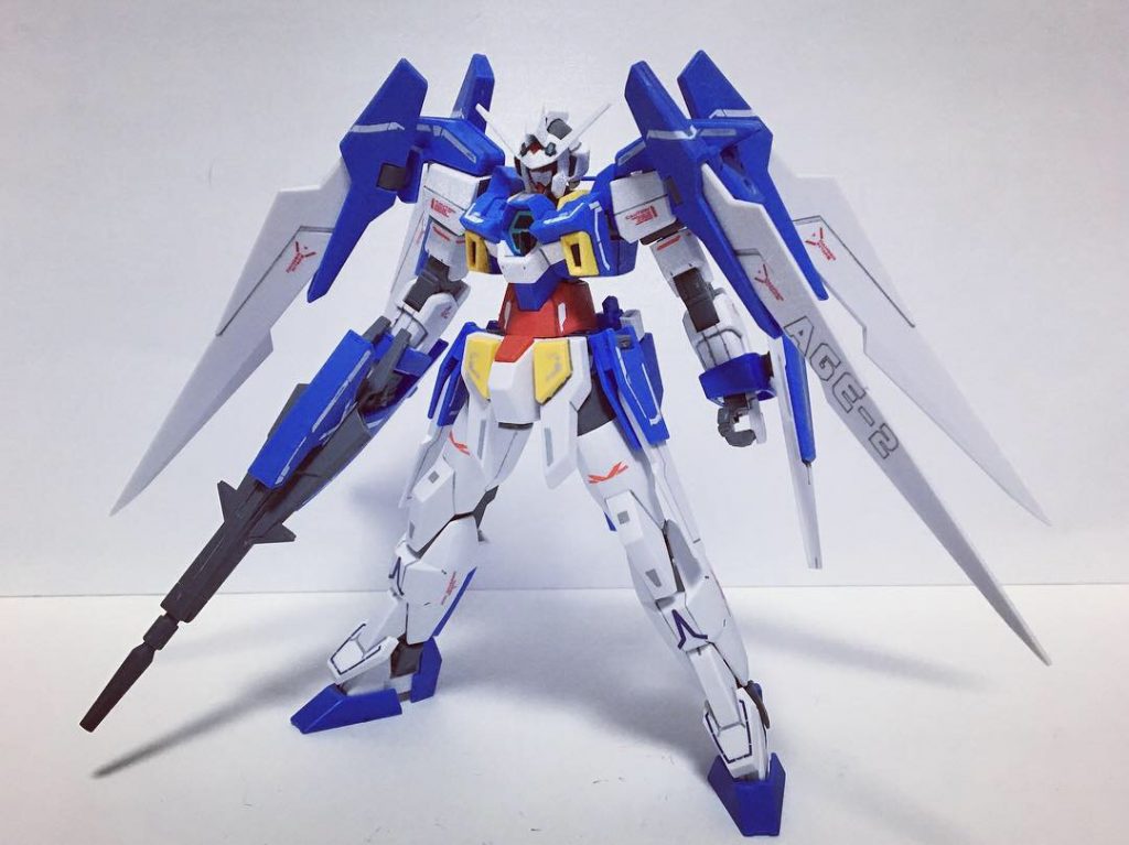ノーマルフロント。今作では新しいチャレンジとして、水転写デカールを貼ってみました。