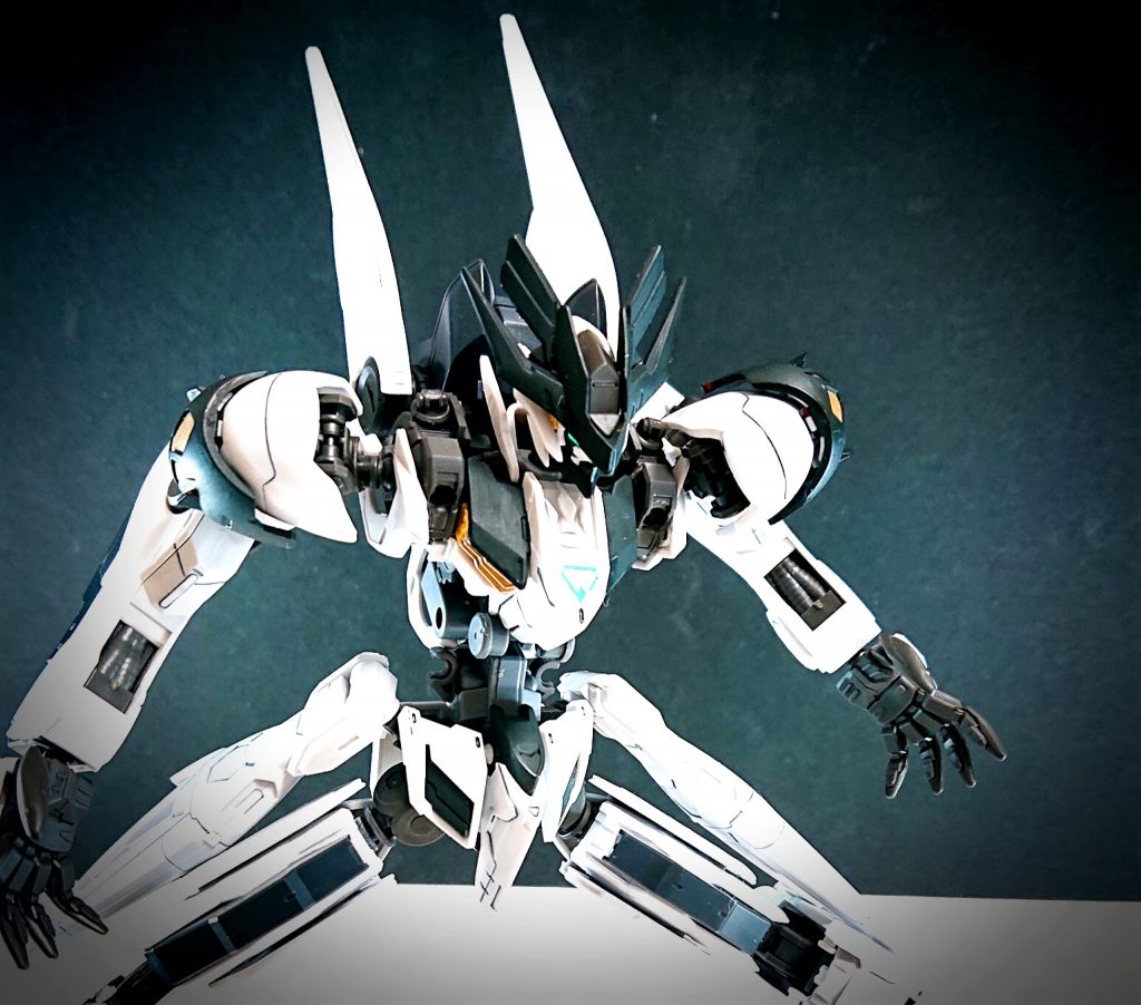 ガンダムバルバトス・セレーネー・プレーレース–4枚目/制作者:キナコ