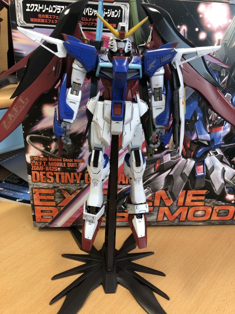 プラ板で軽くディテールアップさせましたー