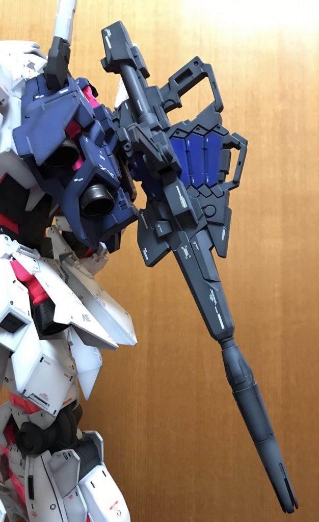 武器等も抜かりなくデカールを貼っています。
これが一番映えます。