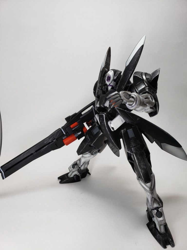 GNクローも赤くしてあるのですが、ややわかりにくいですね。。。

ちなみに、今回初めて100均のアイテムで撮影ブースを作成しました！