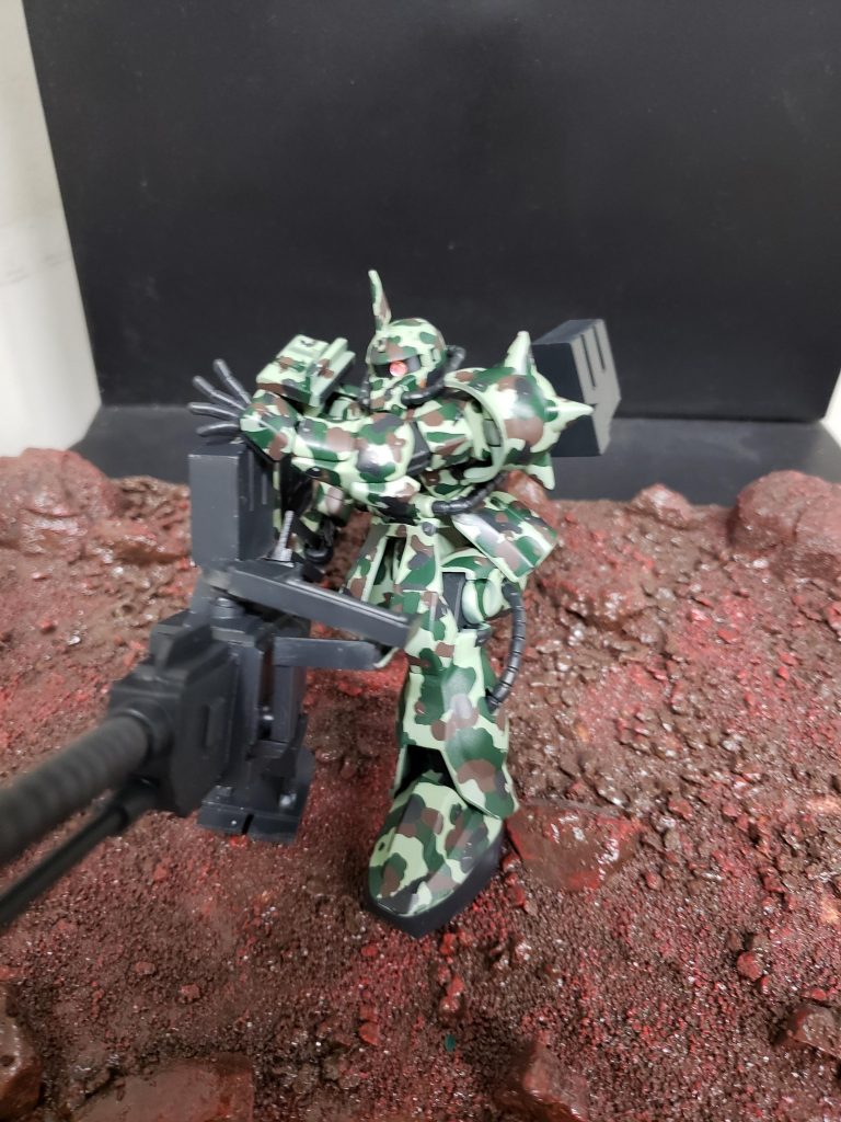 大砲はフルスクラッチで収縮チューブもつかってます。
弾倉も着脱可能です。
ネオジム仕込んだんですけど意味なかった。