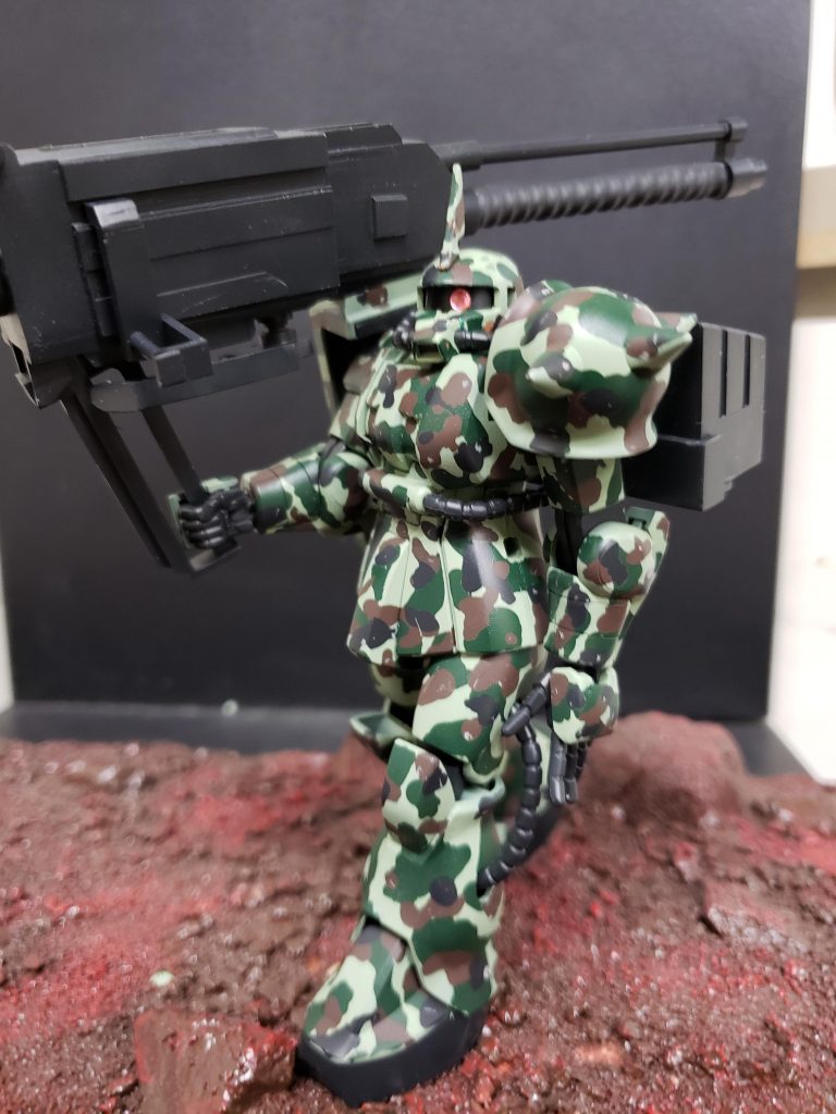 シールド上段に固定ラック浸けてます。