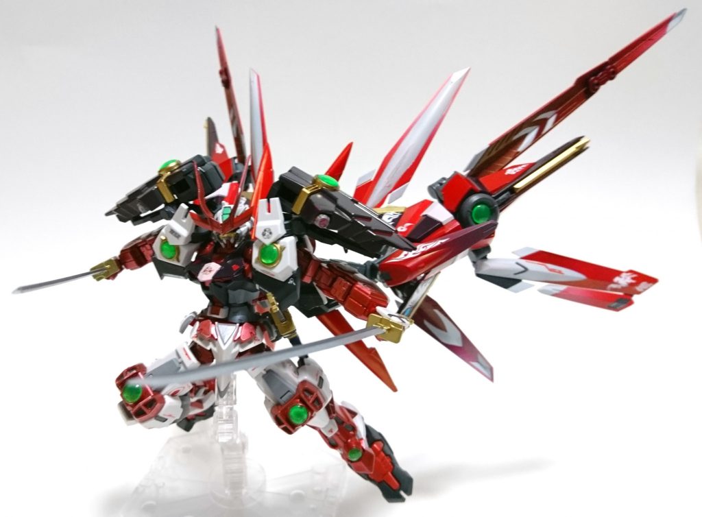 【ポーズ④:二刀流】
mode:朱雀の状態だと可動域が大幅に増えるので、大きくポージングできました。