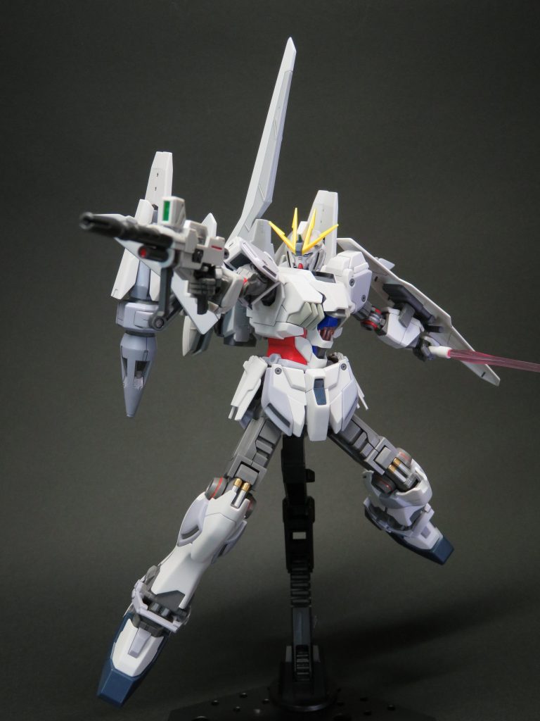 ポーズ3
メイン写真のやつ