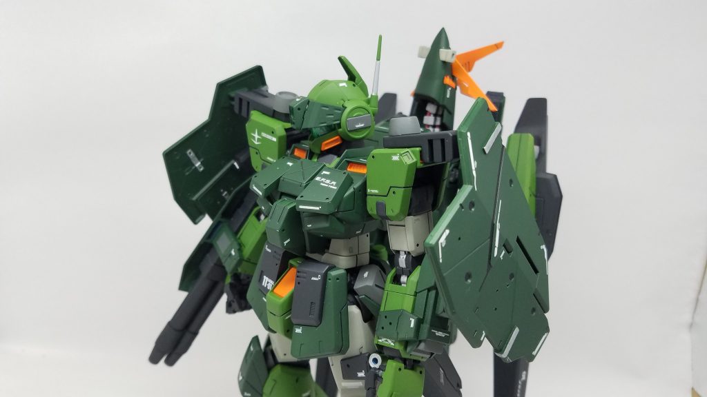 一応バックパックとして背負えます。