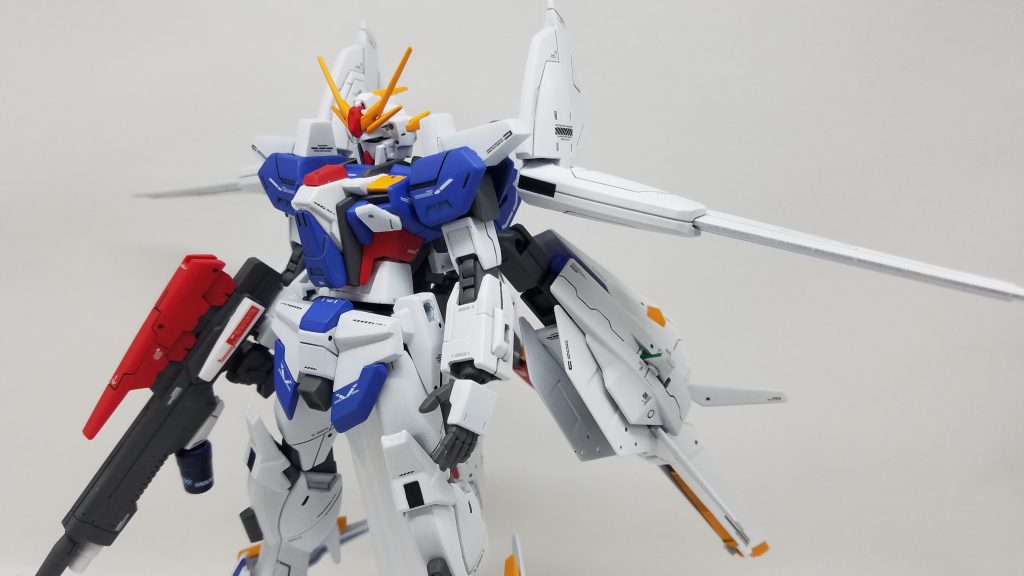 スタビリティ 連結時
アイズガンダムの羽はよく動くので最初からこれにしようと決めていました。