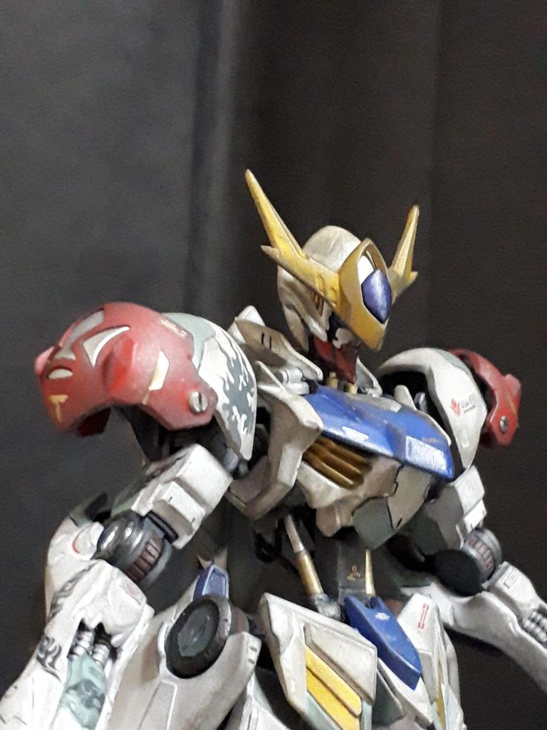 バストショット