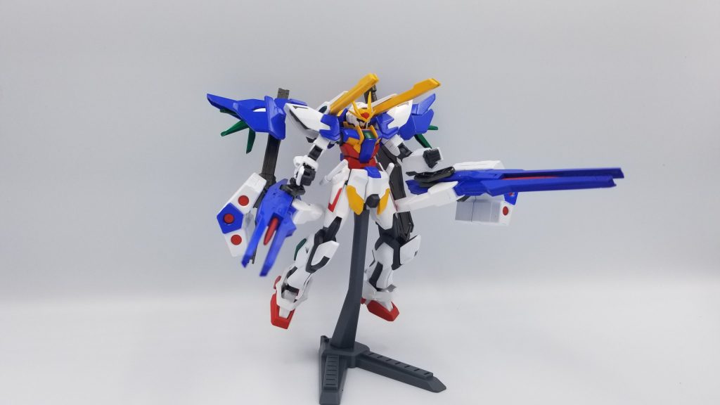 バックパックを可変させ、バーストレールガンを展開した状態。逃げ場のない弾幕を放ち、猛攻を受ける者からは銃弾の中に浮かぶ影の様に見える事から「バラージシルエット」と呼ばれる。