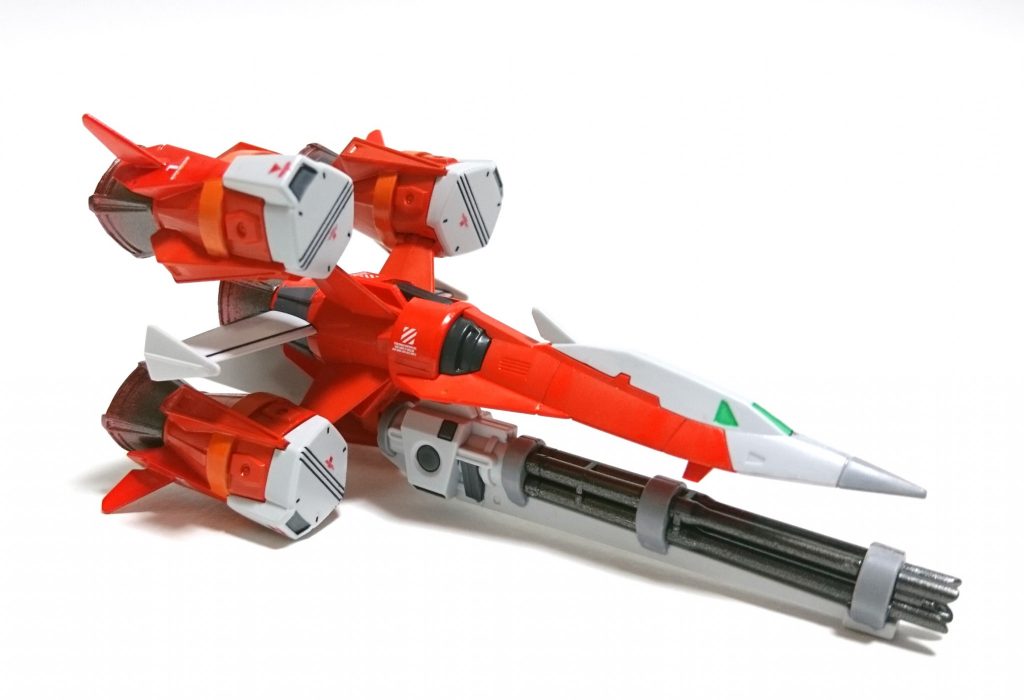 [ガンバレル塗装]
レッドとイエローを1:10くらいで調整。濃いめ、薄めと３パターンのオレンジで塗り分けました。
銃身等はガンメタリック。