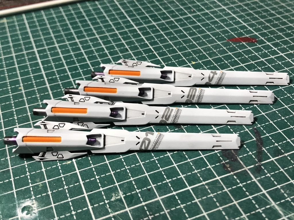 ナンバーデカールを斜めに貼るのが好きです(╹◡╹)