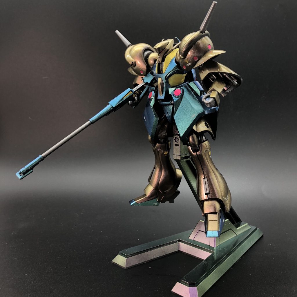 塗装
台座
pigmentカラーストリームパール顔料ヴィオラファンタジー

バーニア外
ベースグレー
↓
EXシルバー

バーニア中
ベースグレー
↓
WAVEカラーストリームパール顔料オータムミステリー
↓
ガイアクリアーレッドレシピ

関節:
焼鉄色