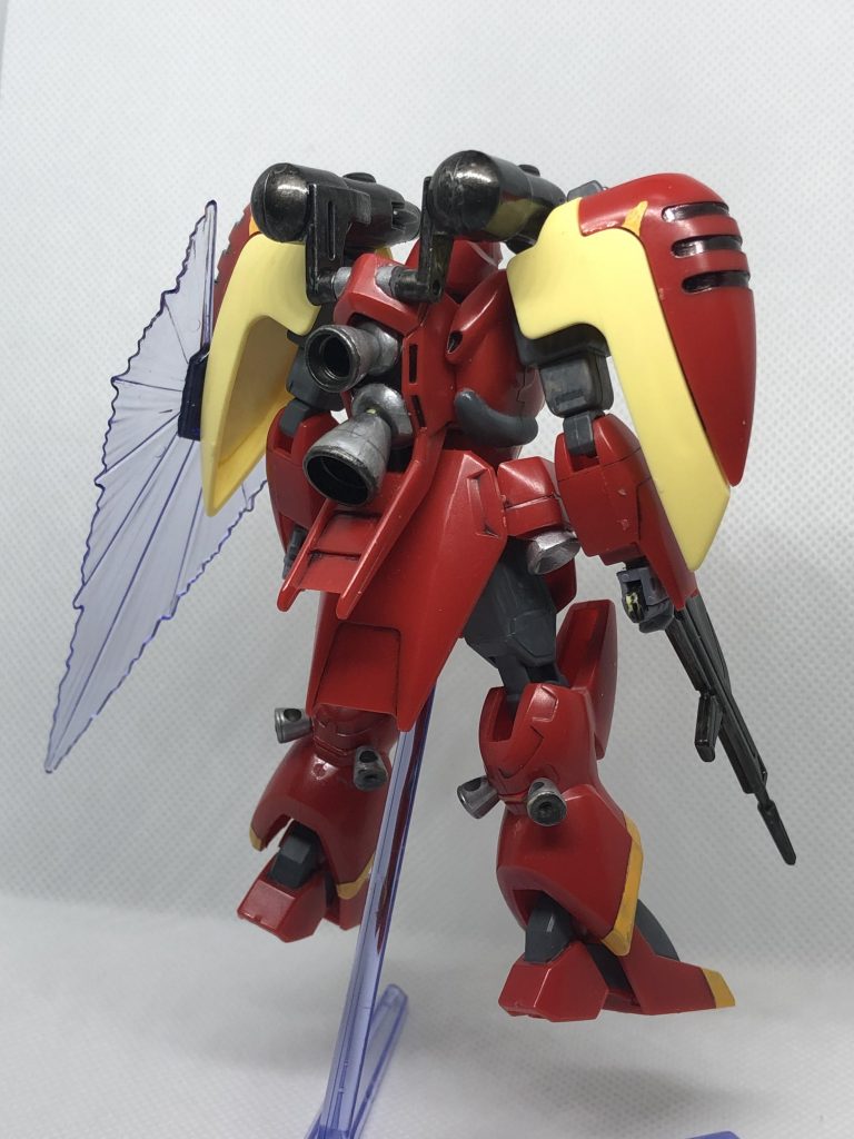 後ろのバーニアもちゃんと塗りました。