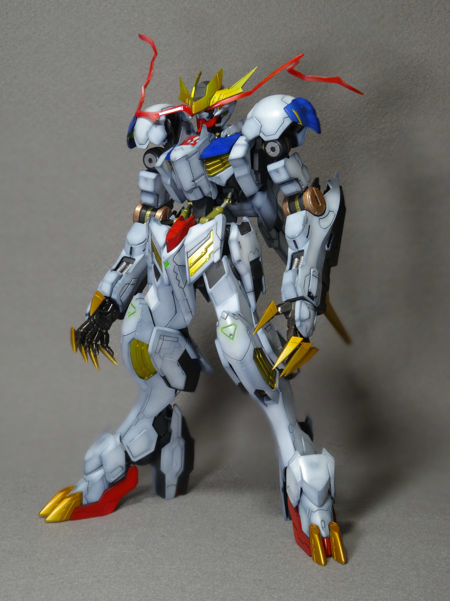 バンダイ 1／100 フルメカニクス ガンダムバルバトスルプスレクス