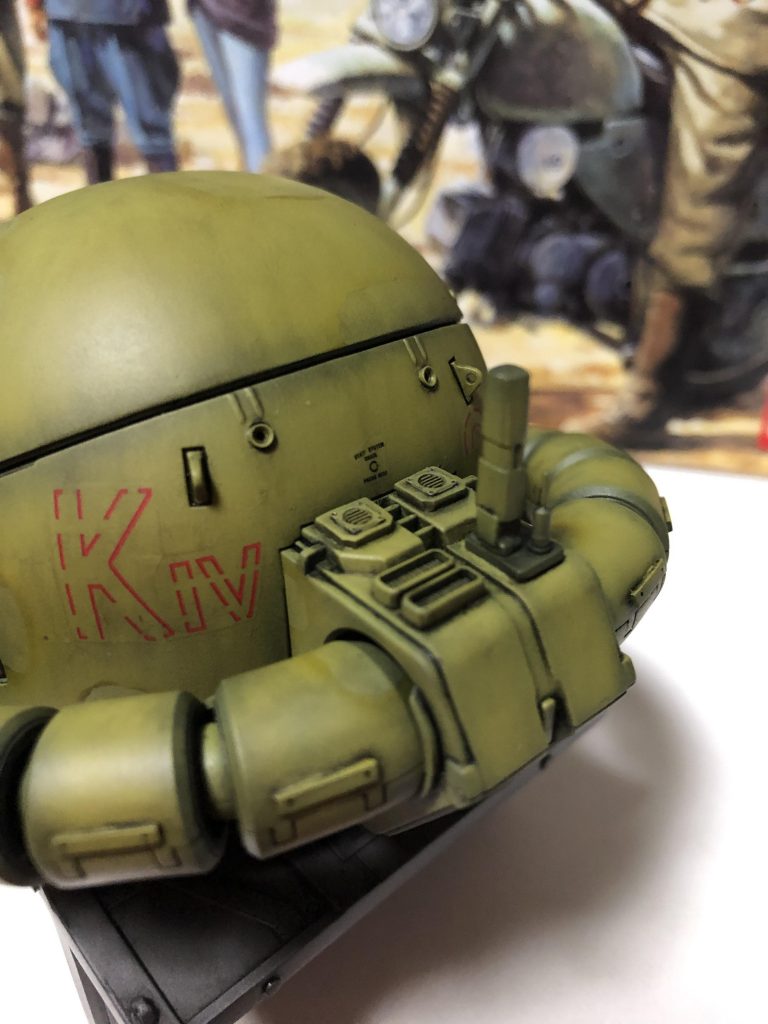 ディテールアップパーツでアンテナらしきものを付けました。