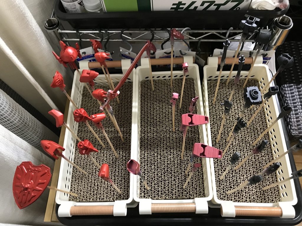 主な塗料
マイカレッド、メタリックレッド、スターブライトアイアン、インナーブラック など