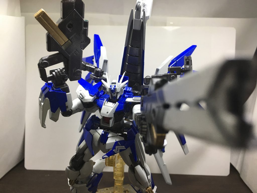 手持ちで使う事もできます