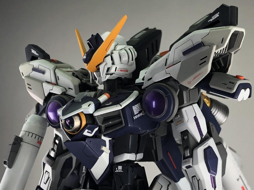 オリジナル機という事なので各所ミキシング、ディテールアップし、特に顔などはオリジナル感を出すために頑張りました。