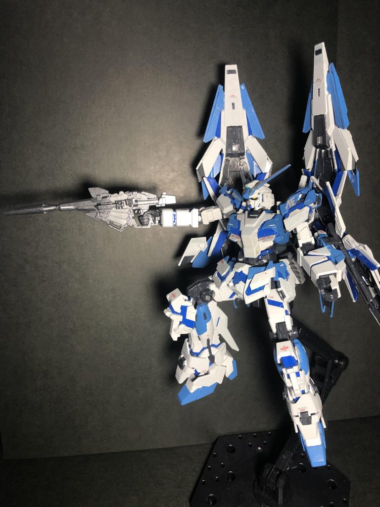 Hi-ユニコーン ガンダム–7枚目/制作者：いった・こぉく