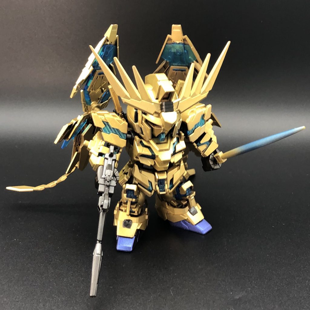 クリアーパーツにパールを拭いて偏光しつつ、透明感を維持