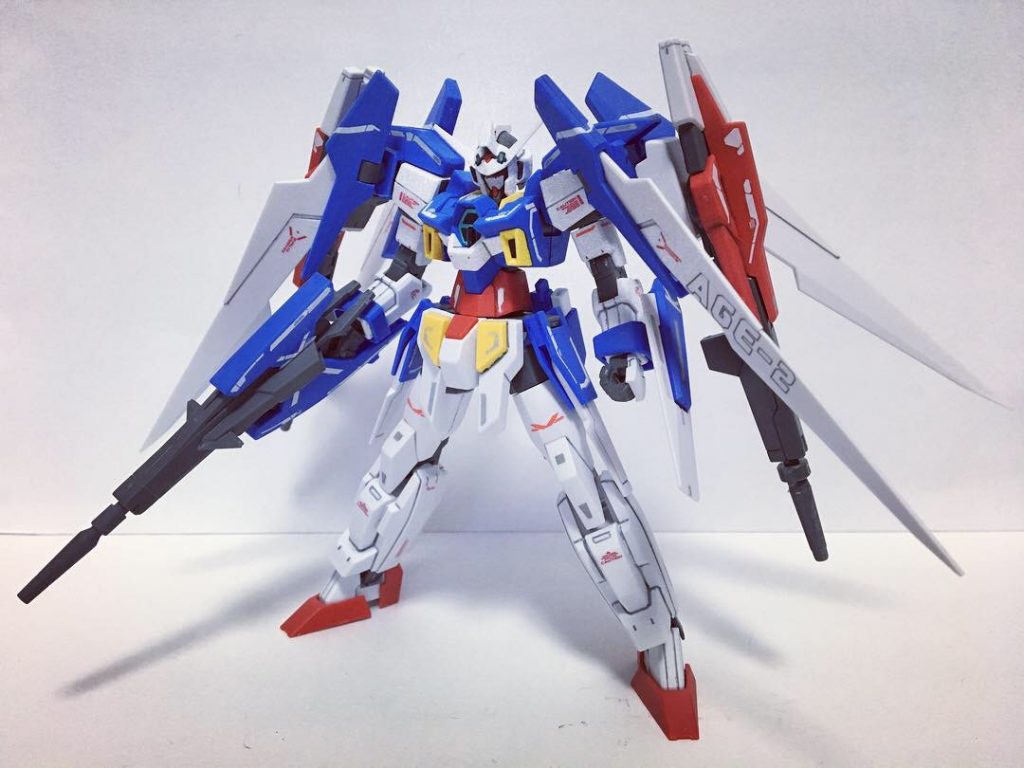 フルアームドフロント。キャノン接続には、ノーマル肩横部分に穴を開け、カスタマイズ2013のバズーカに付いてたボールピンを使用しました。