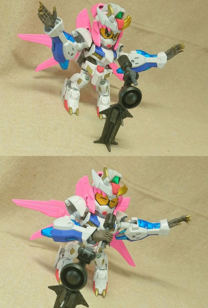 メイスは変形してスタンドマイクになります。