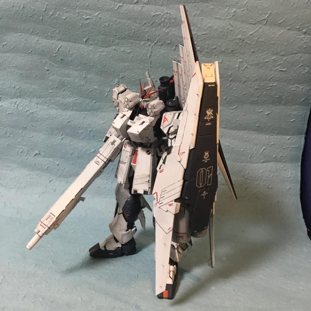 感想ですが、完成に焦りすぎて丁寧に作業してなかった結果、綺麗に出来上がるどころか汚くなった感じがします。
次回はゆっくりと丁寧に取組みたいと思います。


…たぶん…