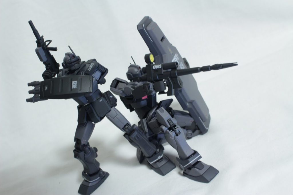 揃い踏み。
元は色が全然違う同型機ですが、色を揃えるとカラーパターンが変わるので面白いです。