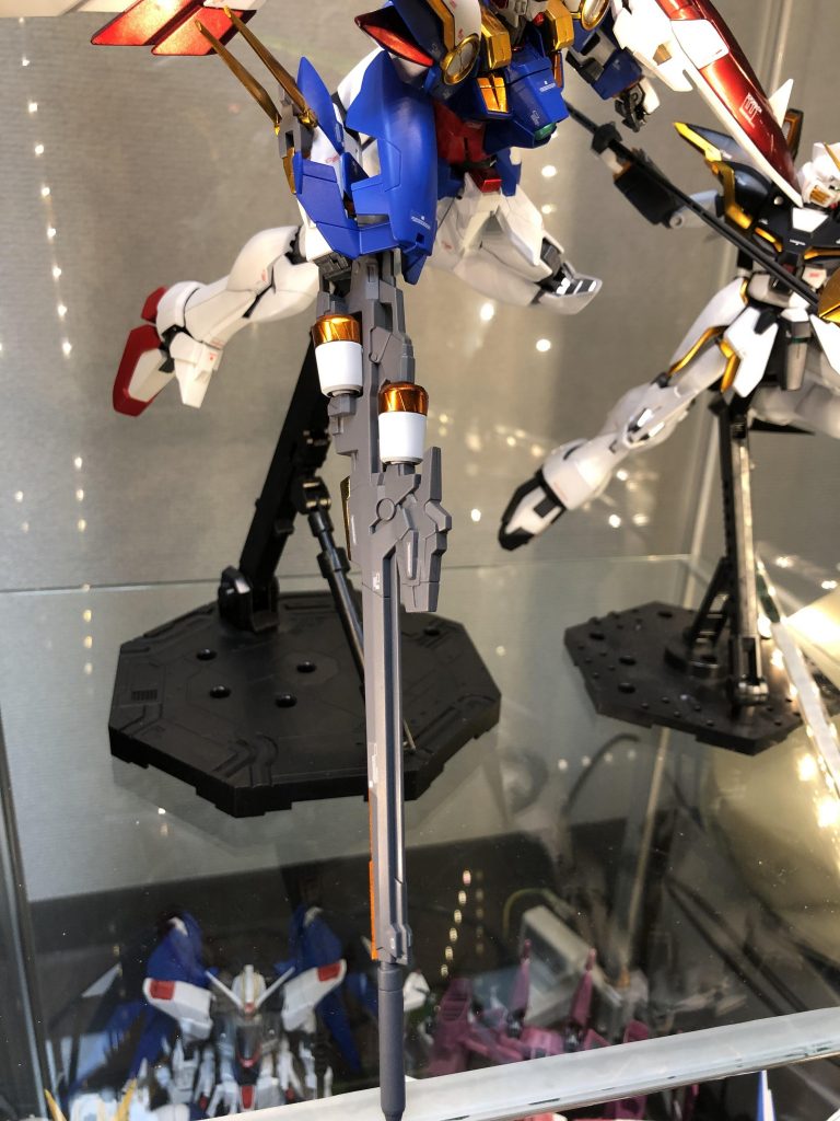 バスターライフルはカートリッジ部分をオリジナルのカラーリングにしてみました