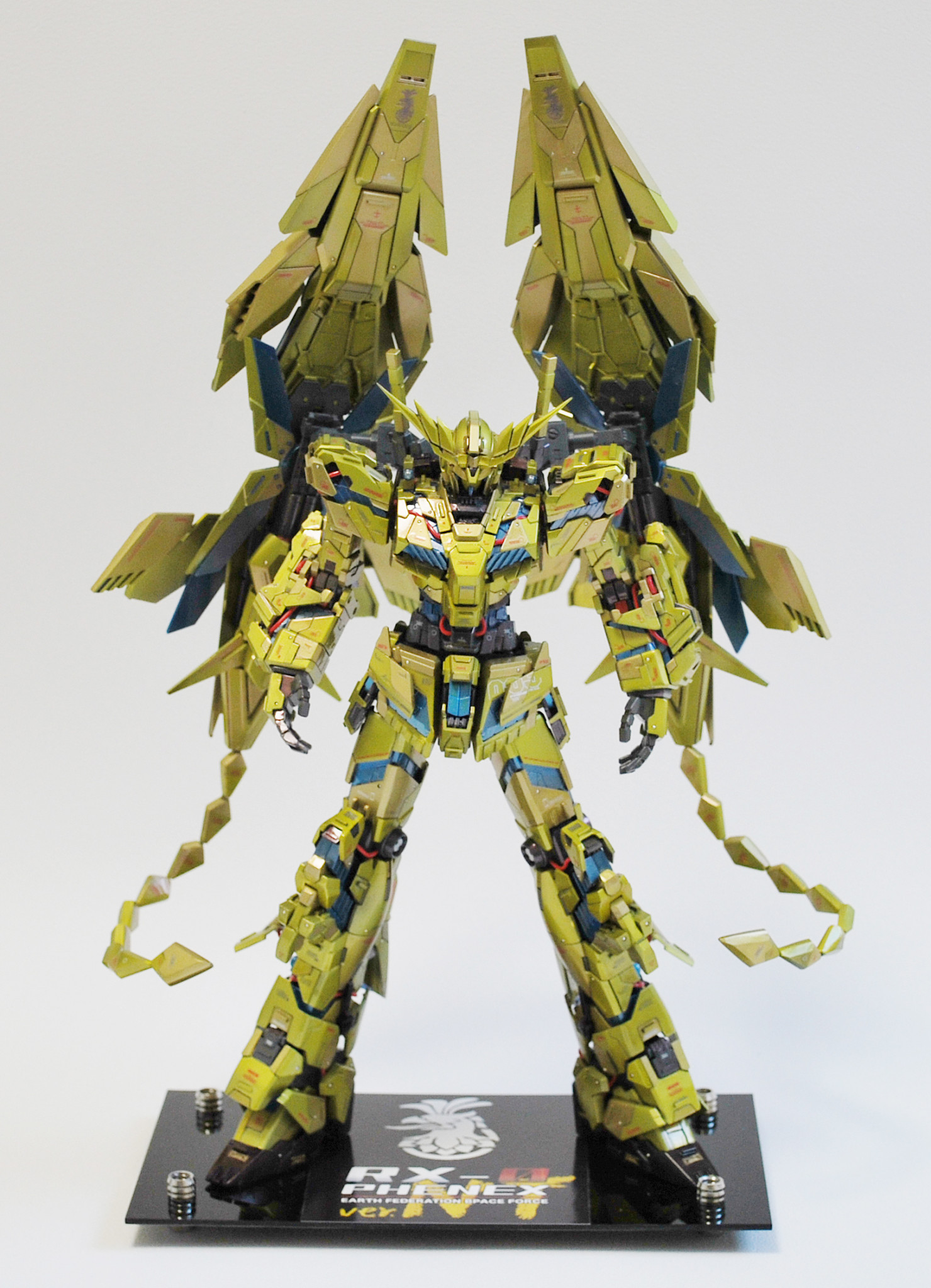 MG 1/100 ユニコーンガンダム 3号機 フェネクス ナラティブ Ver