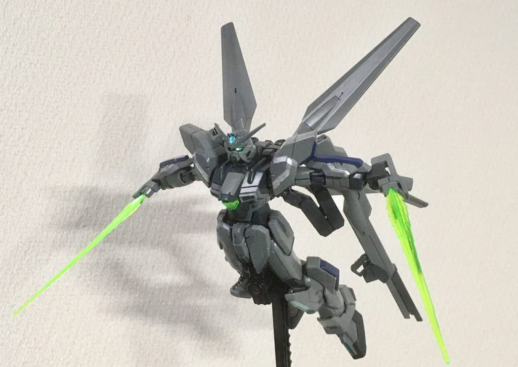 大型ビームサーベルも増えて二刀流も可能に。