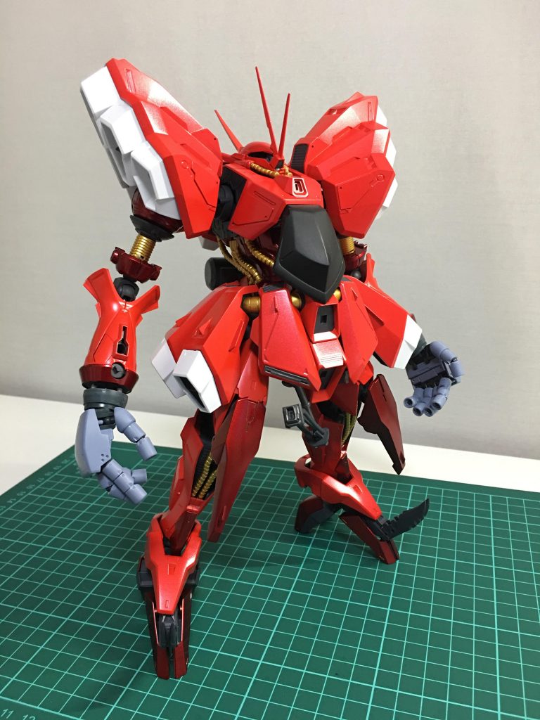 改修箇所一覧
①腹部接続部で5ミリ延長
②胸部・シールドに追加装甲
③下腹部スラスターをメガ粒子砲に置換
④クローをジオングのマニュピレーターに置換
⑤足をハイヒール化＆爪先に格闘用ソード装備
⑥ツインシールド化＆サイコフレーム内蔵
⑦コクピット部にアイフィールドジェネレーター装備
⑧ビームサーベルはオミット
⑨隠し腕をフロントアーマー裏に装備
⑩プロペラントタンクユニットを追加装備