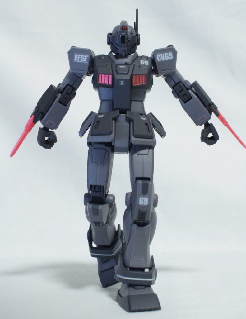 ビームダガー。収納が差し替えだったのがちょっと残念。やろうと思えば改修できたんですが今回は時短製作なのでそのままです。腕から直接出すとちょっとアサシンクリード感あっていいですね。