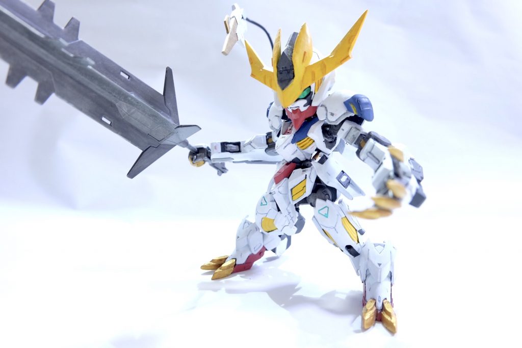 メイスはデカさが売りなので、そのまま。
取手だけ短めに調整して組んでます。