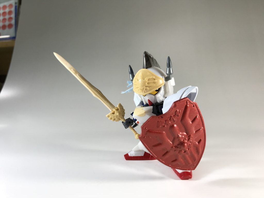 元キット→レジェンドBB バーサル騎士ガンダム
肩→孔明リガズィからご拝借