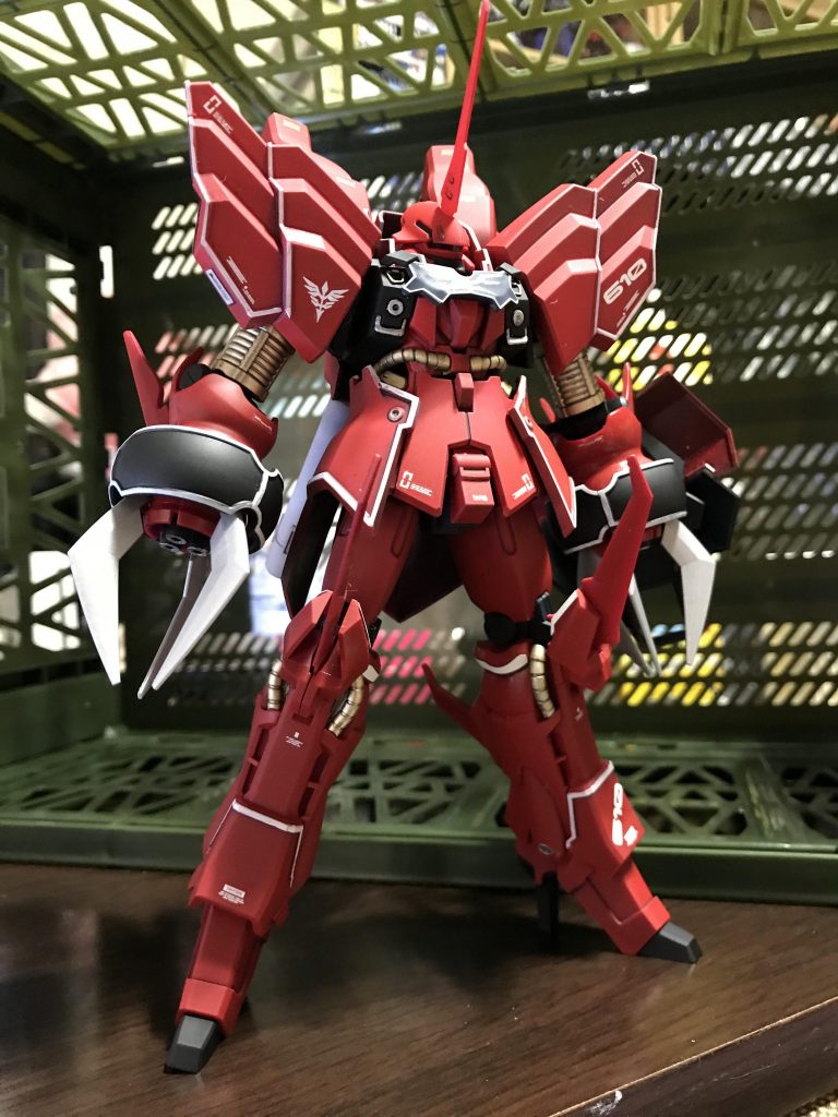 というわけで我が妄想の悪役です。ローゼンズールを赤くしました。
ズールシリーズのひょっとこ頭が苦手なので、転がっていたガルバルディリベイクの頭を乗せてみました。