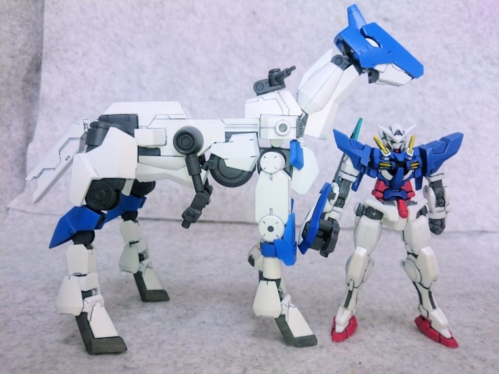 アサルトキングダムエクシアR2とサイズ比較