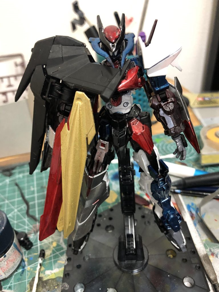 黒を基調にしたカラーです！