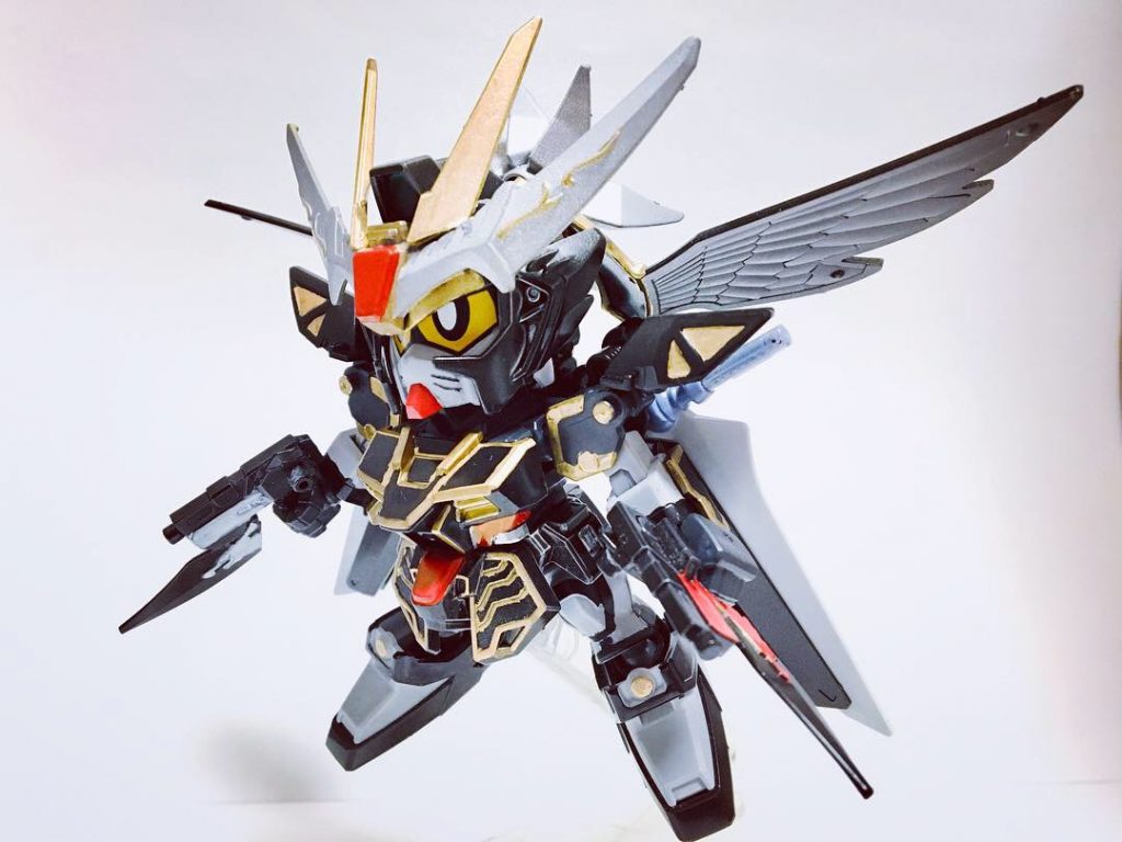 この武者忍形態となる事で飛翔可能となる。