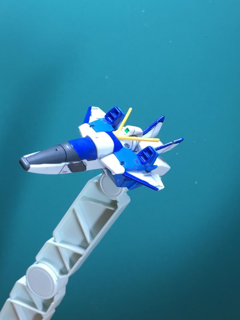 　コアファイターも側面とダクトカバーの合わせ目を段落ち処理しました。後部にプラサポを接着してアクションベースにつけられるようにしました。